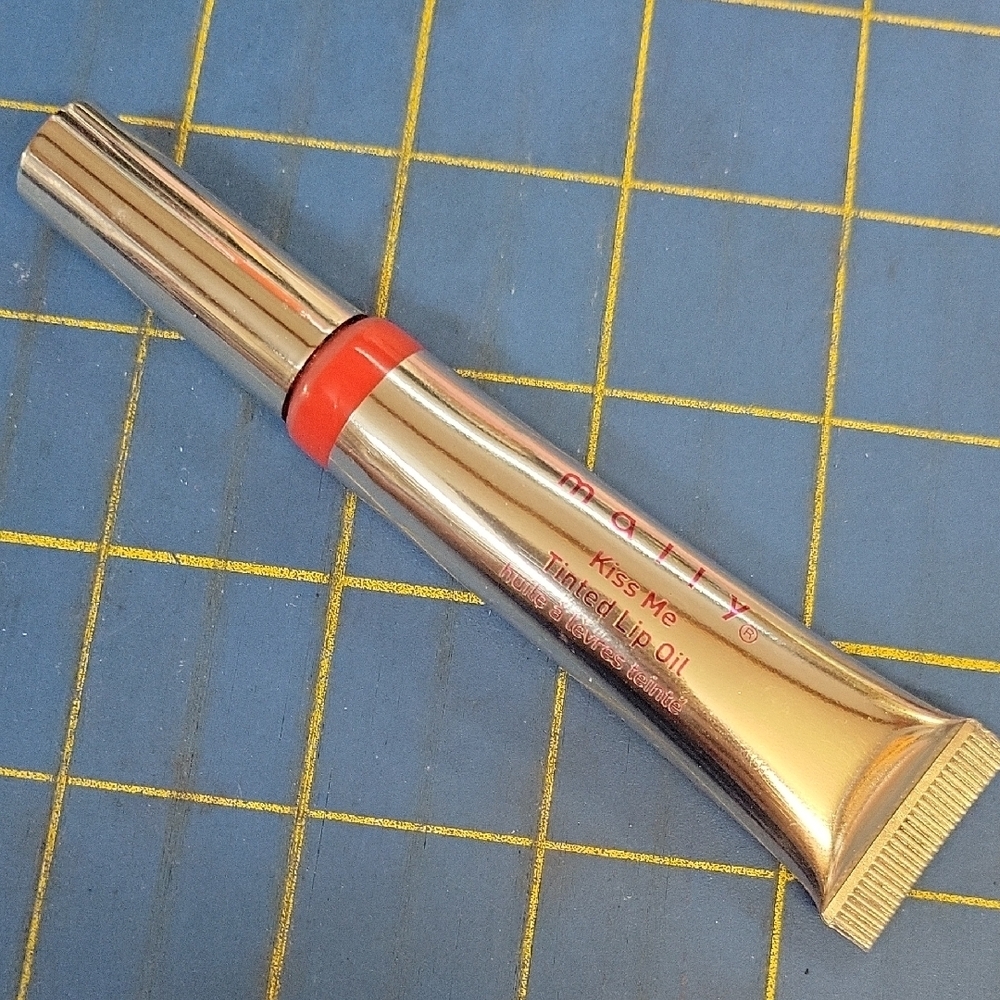 Mally Kiss Me Tinted Lip Oil 8ml Cherry Pop Tube